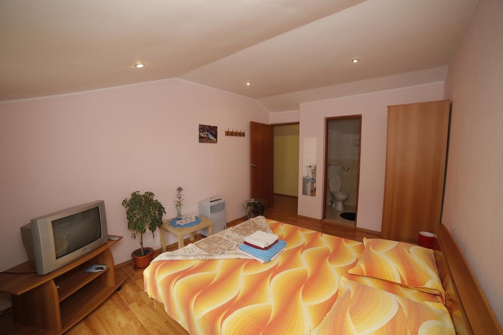 Pension Casa Anadam Băile Herculane 部屋 写真